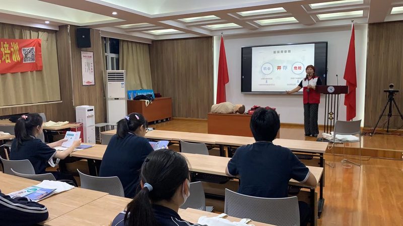 目前市场上的生产管理培训班种类繁多，主要包括以下几种：